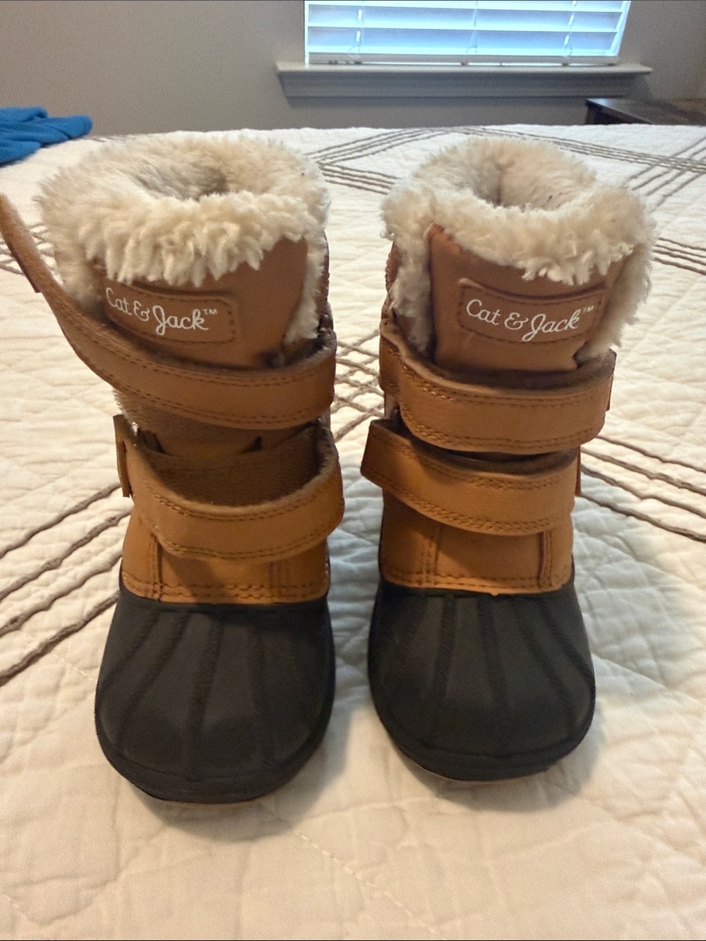 Cat & Jack Kids' Tan and Black Winter Snow Boots with Cream Faux Fur